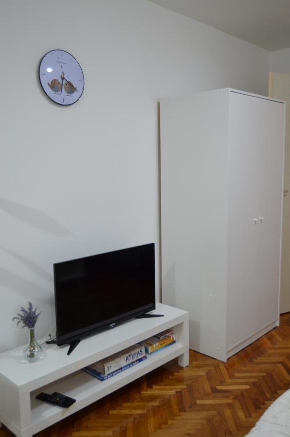 Mikmari Apartman Subotica Zewnętrze zdjęcie