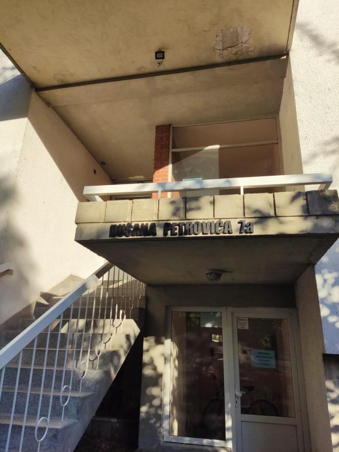 Mikmari Apartman Subotica Zewnętrze zdjęcie